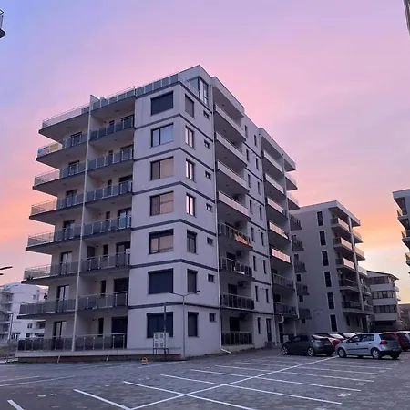 33rd By The Beach * Mamaia